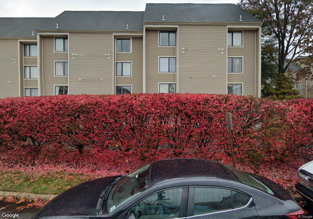 1002 River Renaissance unit 2001, East Rutherford, NJ 07073 - photo 1