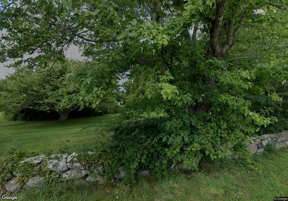 3 Sakonnet Point Rd, Little Compton, RI 02837 - photo 1