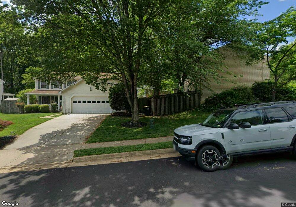 7813 Roundabout Way, Springfield, VA 22153 - photo 1