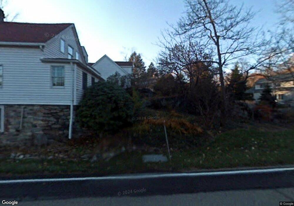 598 Bedford Rd, Tarrytown, NY 10591 - photo 1