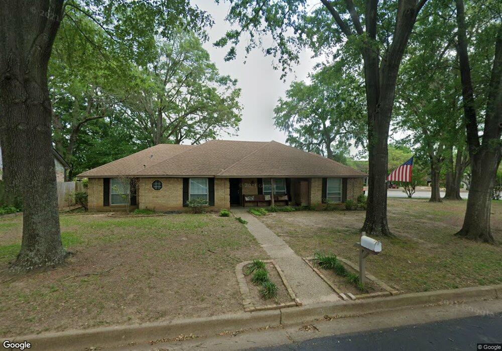 6208 Wilshire Dr, Tyler, TX 75703 - photo 1