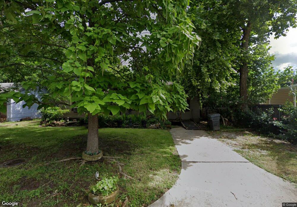 422 Ash St, Ardmore, OK 73401 - photo 1