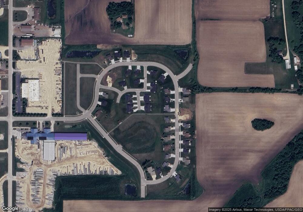 889 Tallgrass Ct, Wanamingo, MN 55983 - photo 1