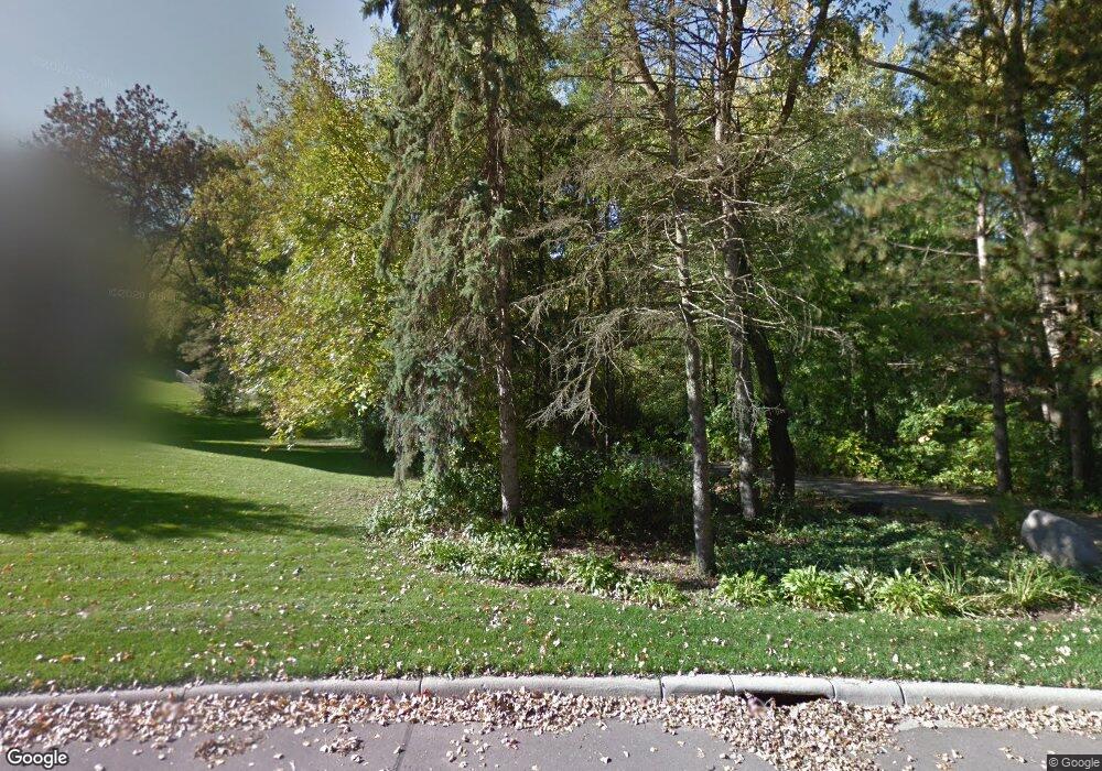 15200 Highland Trail, Minnetonka, MN 55345 - photo 1