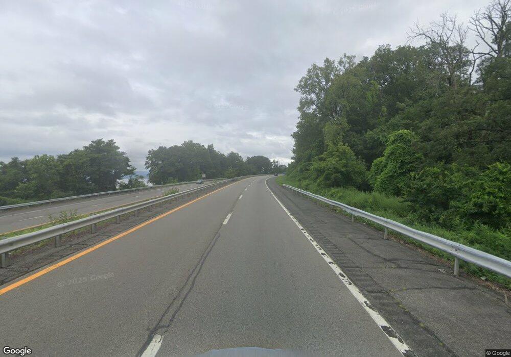 Route 9 U S 9 unit C-16, Croton-On-hudson, NY 10520 - photo 1