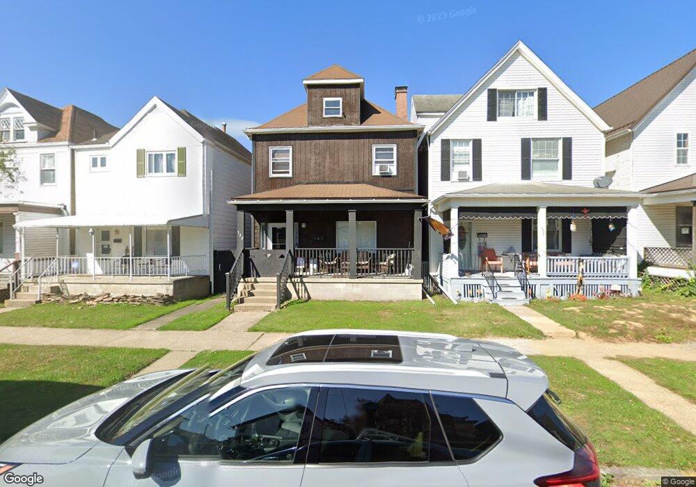 127 Lafayette St, Vandergrift, PA 15690 - photo 1