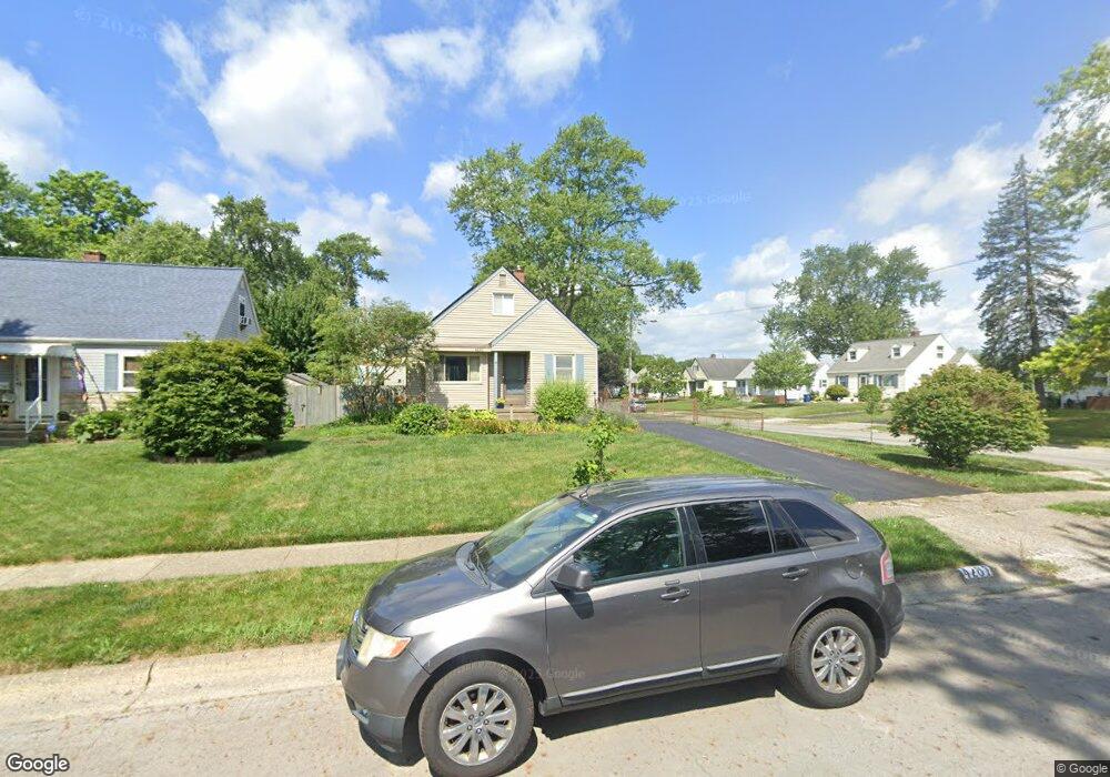 4281 Blythe Rd, Columbus, OH 43224 - photo 1