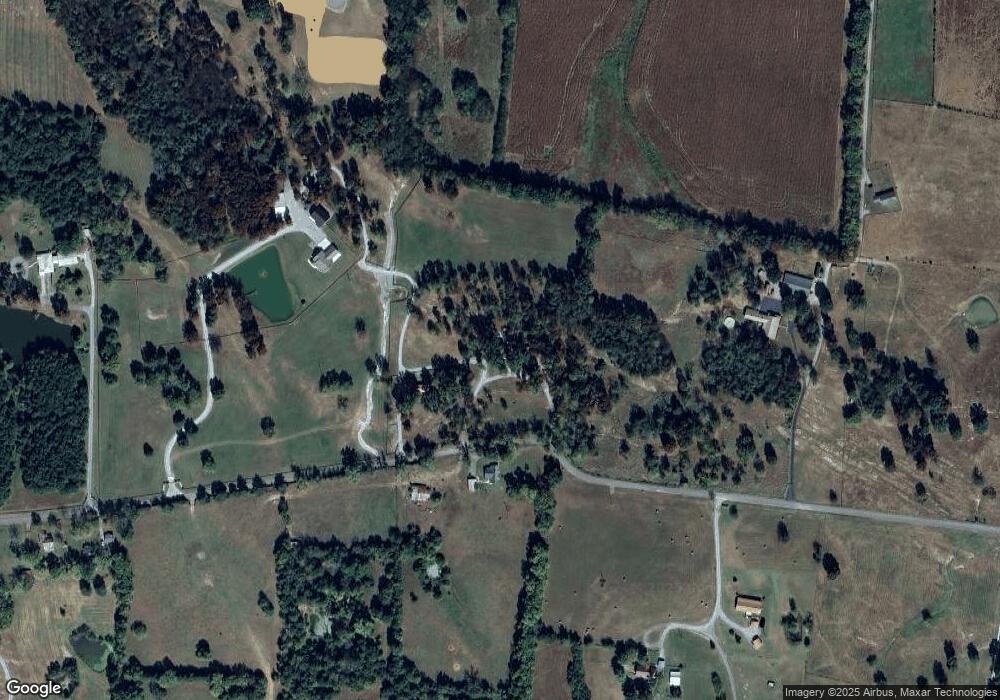 200 Uselton Rd, Shelbyville, TN 37160 - photo 1