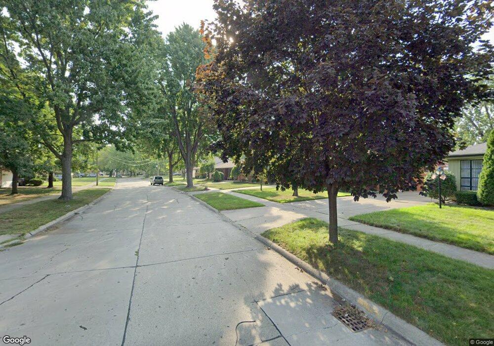 15442 Elderwood St, Roseville, MI 48066 - photo 1