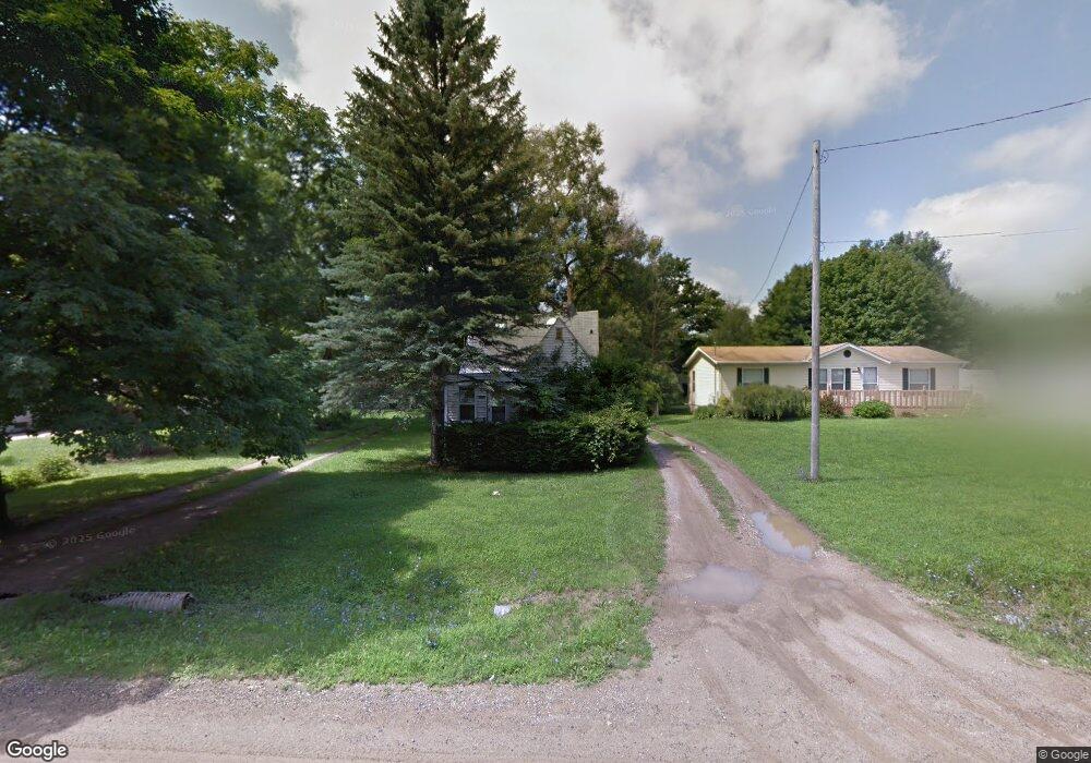 3037 Stockbridge St, Flint, MI 48506 - photo 1