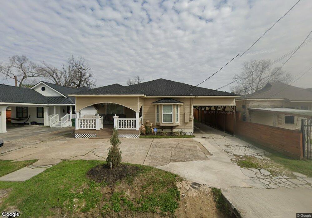 3906 Weems St, Houston, TX 77009 - photo 1