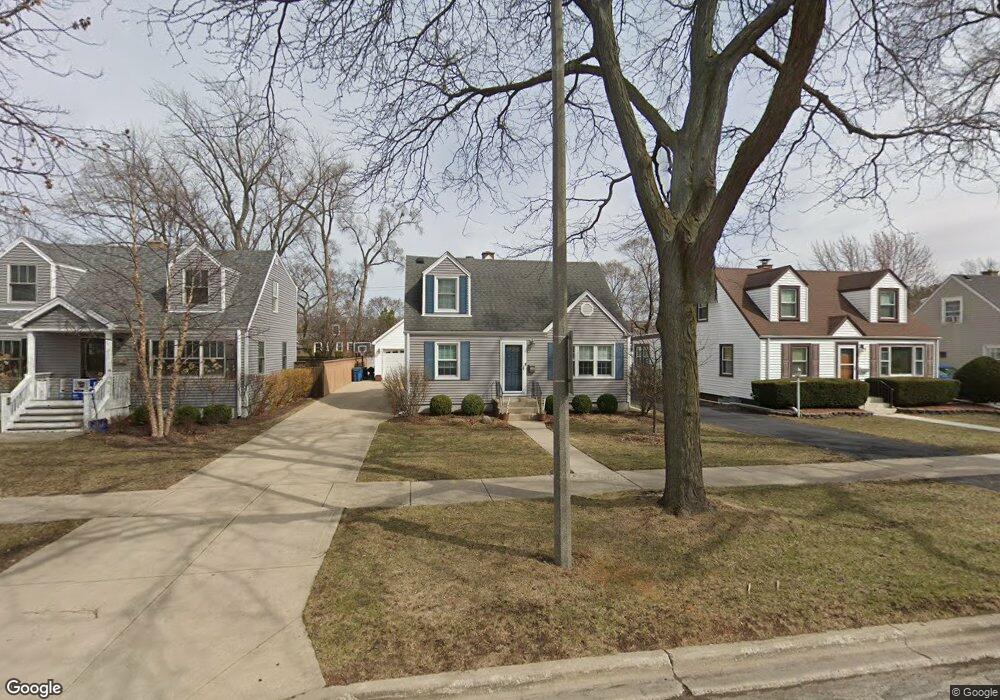 1021 S Spring Rd, Elmhurst, IL 60126 - photo 1