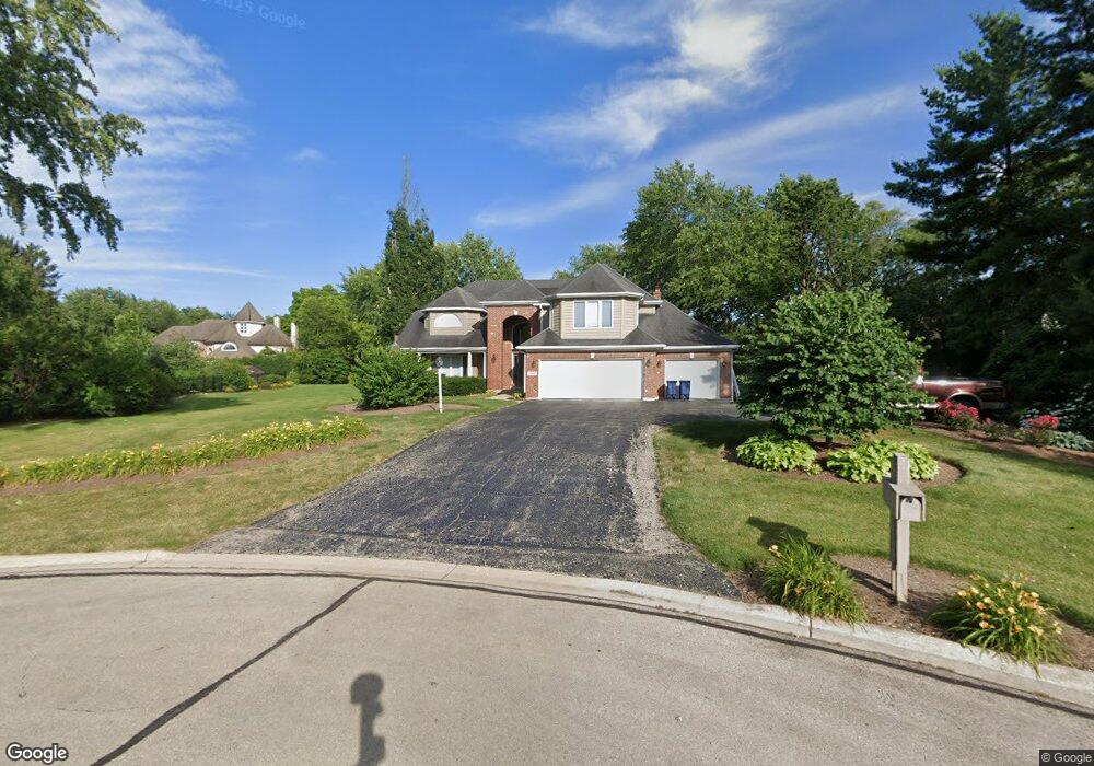 7S685 Carriage Way Ct, Naperville, IL 60540 - photo 1