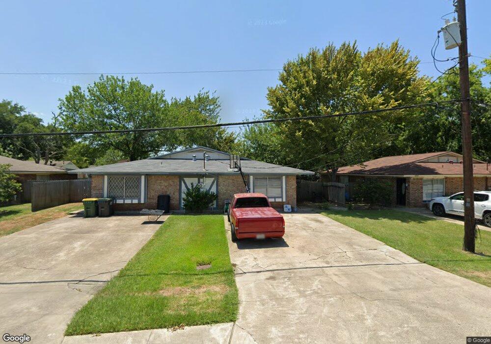 2108 N Austin Ave, Pearland, TX 77581 - photo 1
