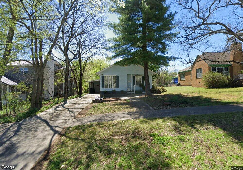 423 W Delaware St, Tahlequah, OK 74464 - photo 1