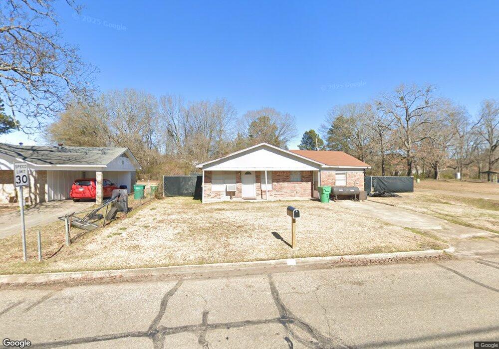2504 Garber St, Texarkana, TX 75501 - photo 1