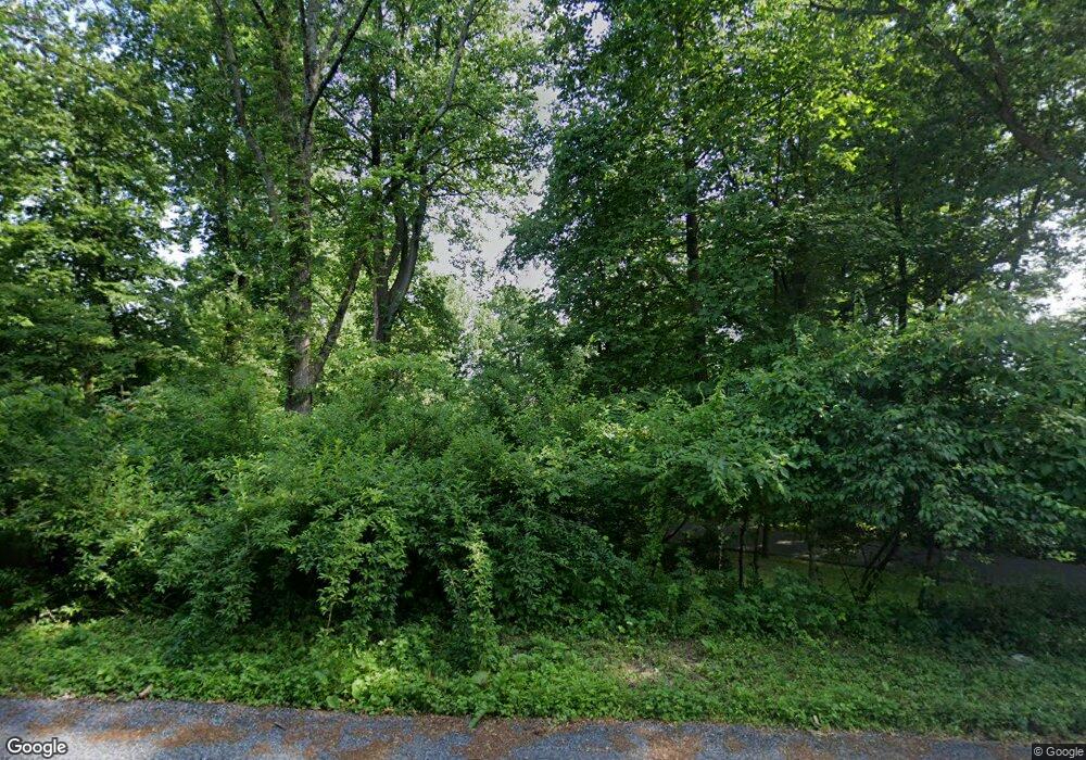 4758 S Mountain Dr, Emmaus, PA 18049 - photo 1