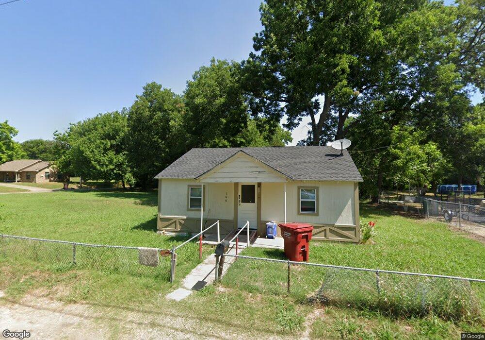 106 S 2nd St, Bonham, TX 75418 - photo 1