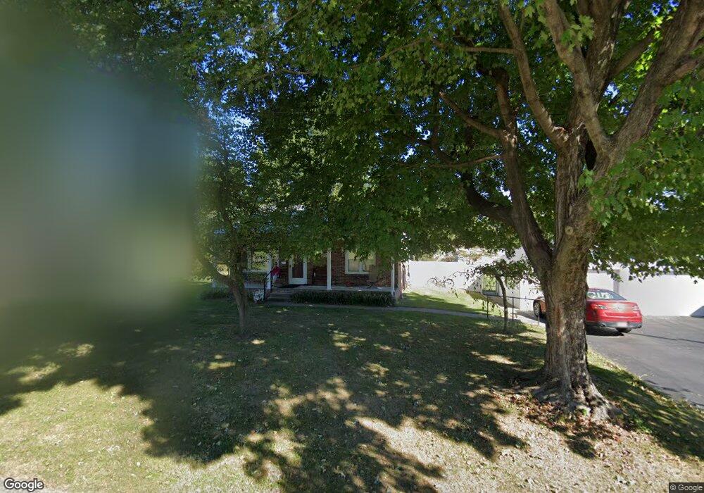 210 Central Ave, Princeton, IN 47670 - photo 1