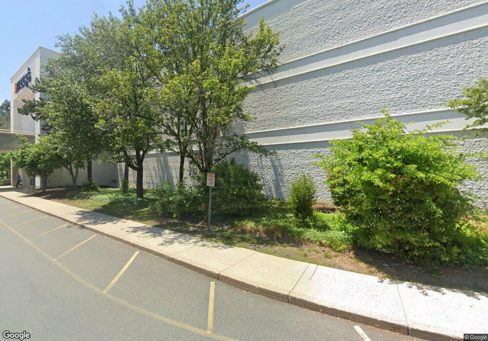 1 Broadway, Saugus, MA 01906 - photo 1