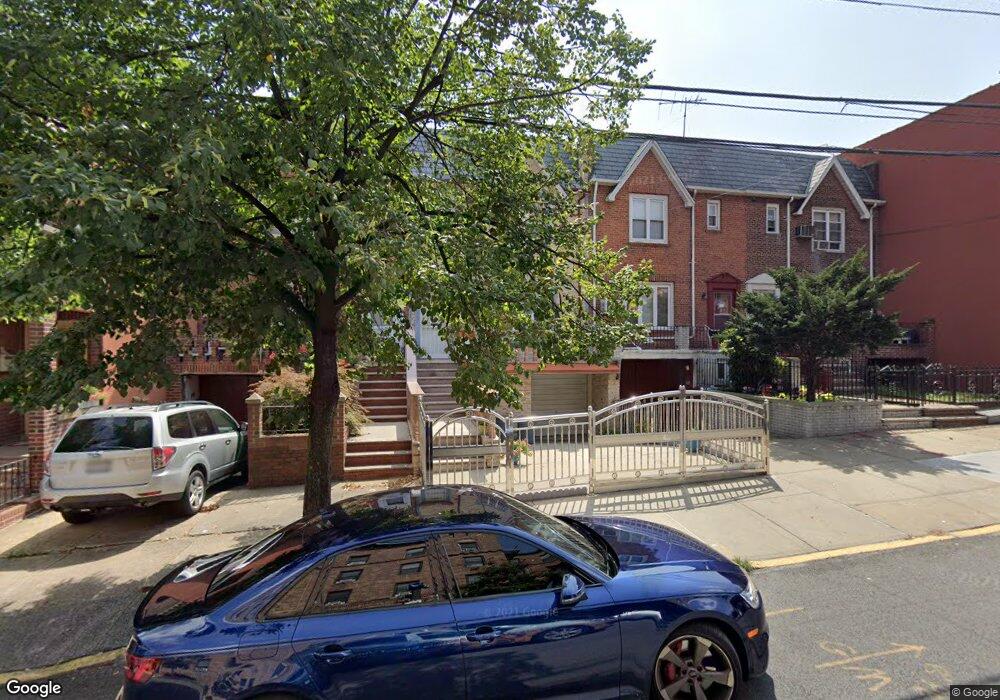 2523 42nd St, Astoria, NY 11103 - photo 1