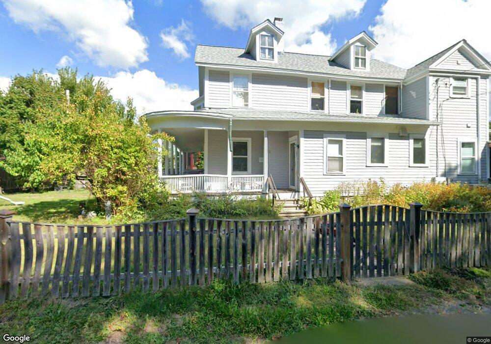 55 Maple St, Florence, MA 01062 - photo 1