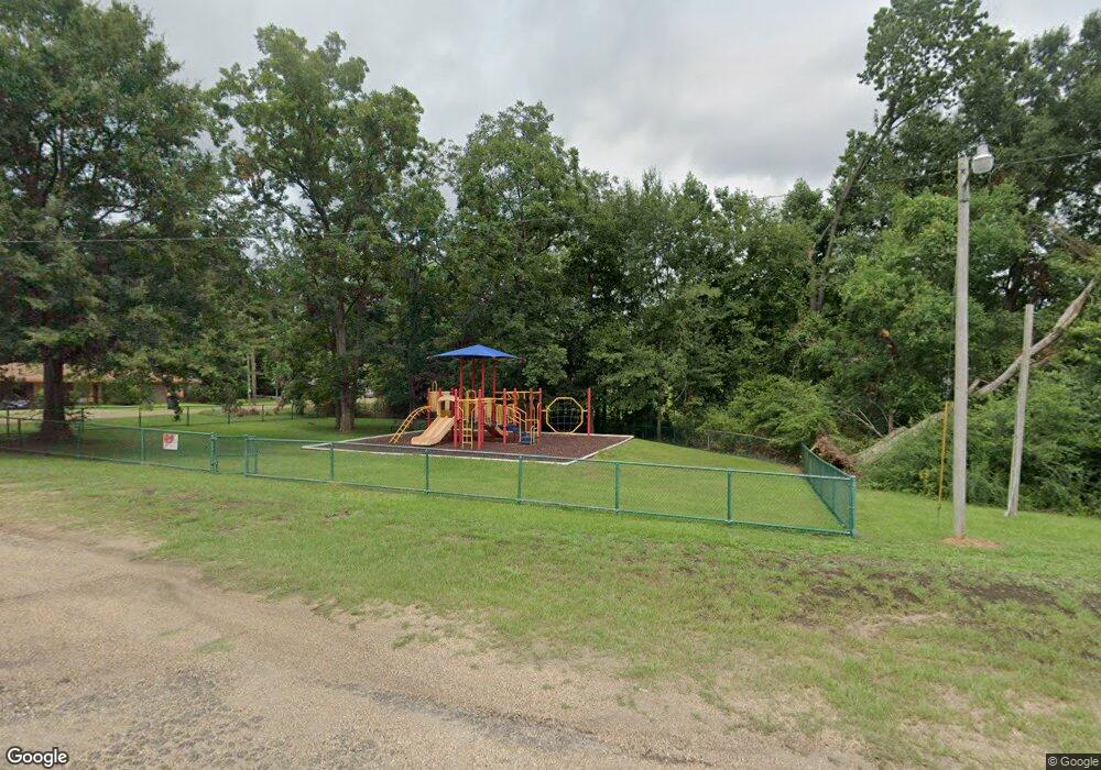 1210 26th St, McComb, MS 39648 - photo 1