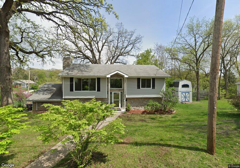 831 23rd Place, Des Moines, IA 50312 - photo 1