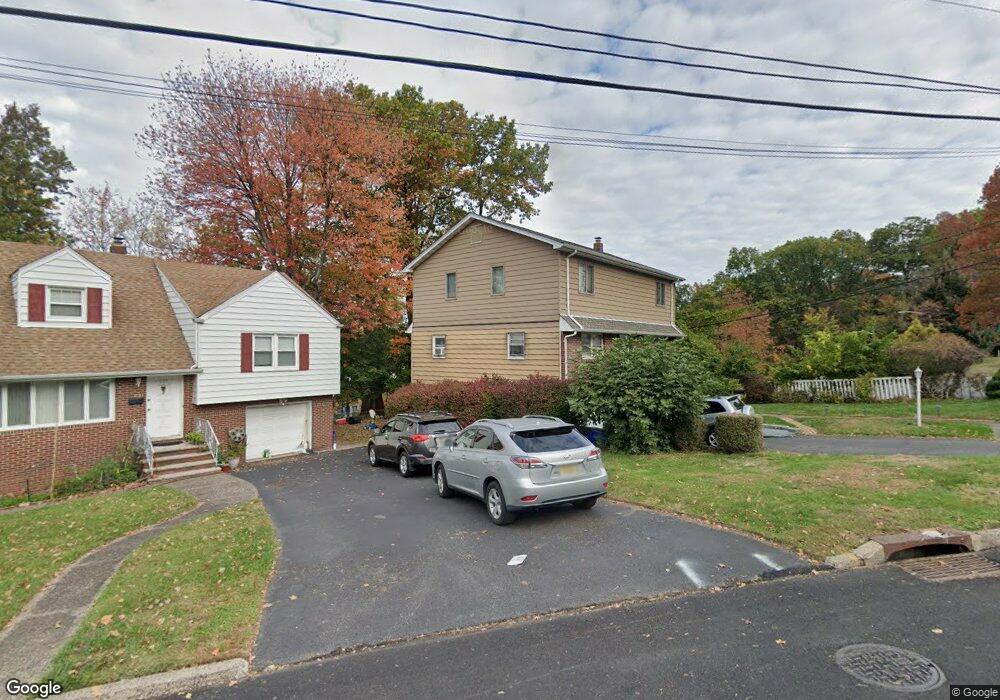 531 Chestnut St, Ridgefield, NJ 07657 - photo 1