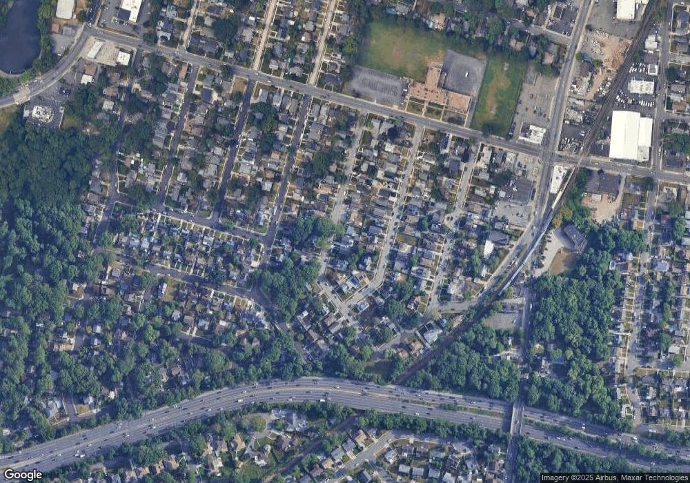 863 Monroe St, West Hempstead, NY 11552 - photo 1