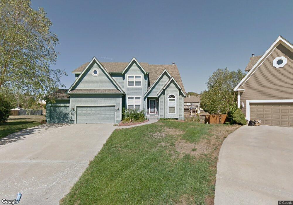 21518 W 51st Terrace, Shawnee, KS 66226 - photo 1