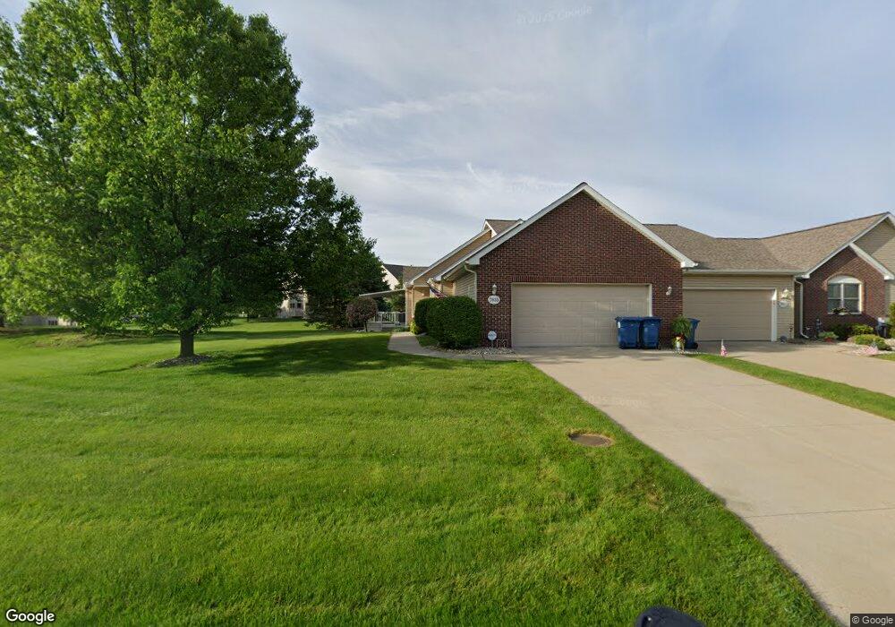 7035 Rosewood Dr unit 1, Flushing, MI 48433 - photo 1