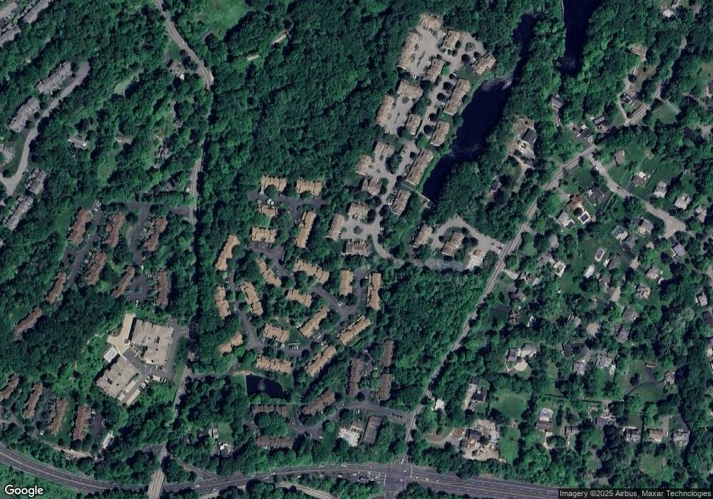 11 Spring Pond Dr, Ossining, NY 10562 - photo 1