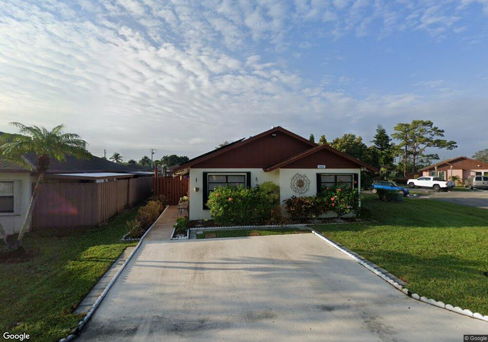 5424 Mendoza St unit 85B, West Palm Beach, FL 33415 - photo 1