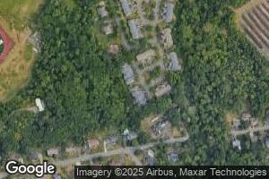 12 Foxwood Square S, Old Tappan, NJ 07675