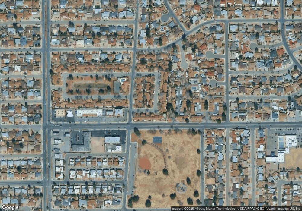 10657 Park View Cir unit 1, El Paso, TX 79935 - photo 1