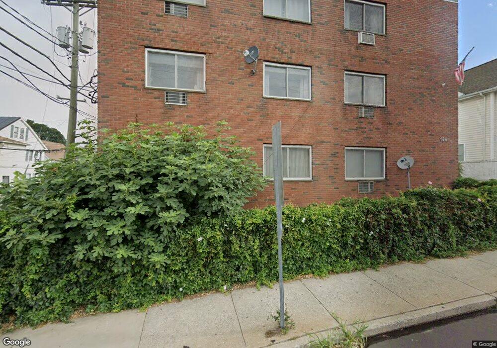 166 Cove Rd unit 4, Stamford, CT 06902 - photo 1