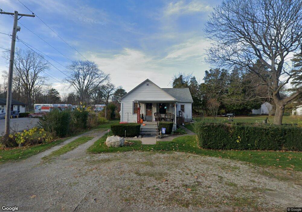 1880 Yeager St, Port Huron, MI 48060 - photo 1