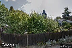 190 Pine St, Redway, CA 95560