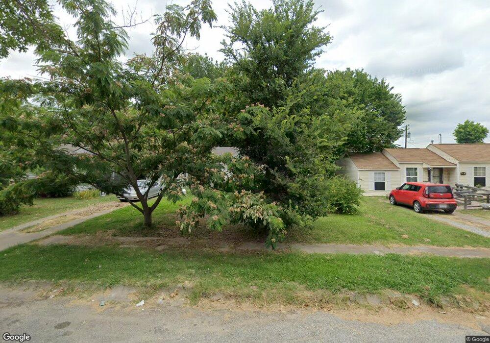 205 E Evans Ave, Bonham, TX 75418 - photo 1