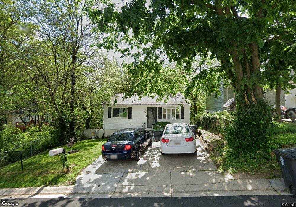 912 Kayak Ave, Capitol Heights, MD 20743 - photo 1