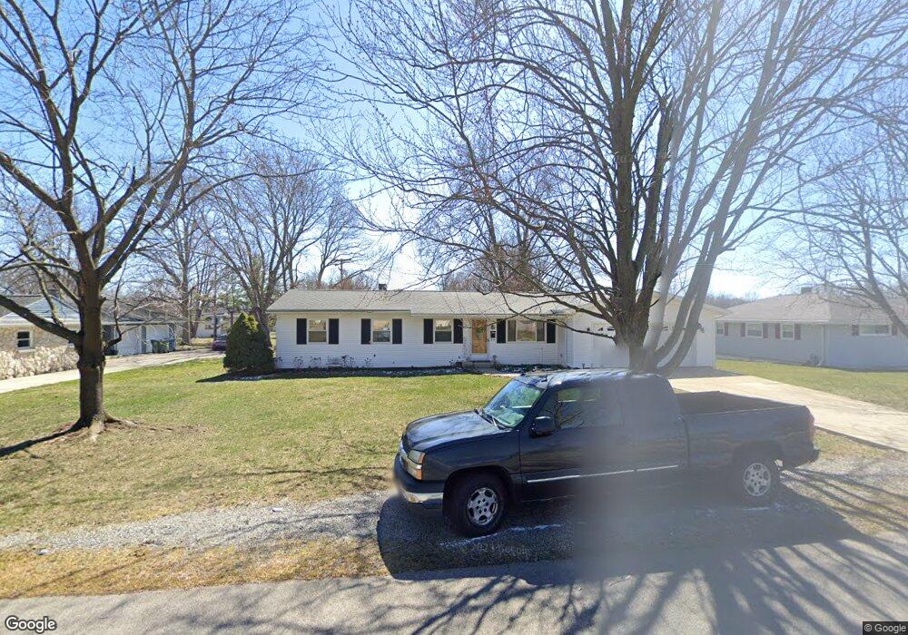 943 Van Kirk Dr, Marysville, OH 43040 - photo 1