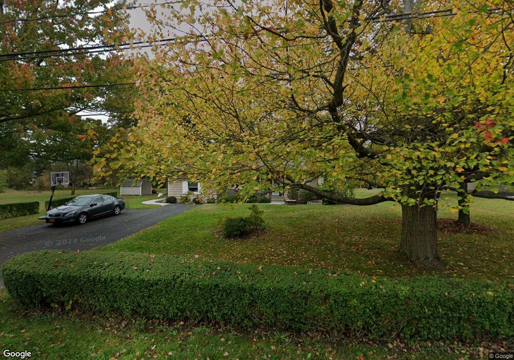 1658 S Old Post Rd, Castleton On Hudson, NY 12033 - photo 1