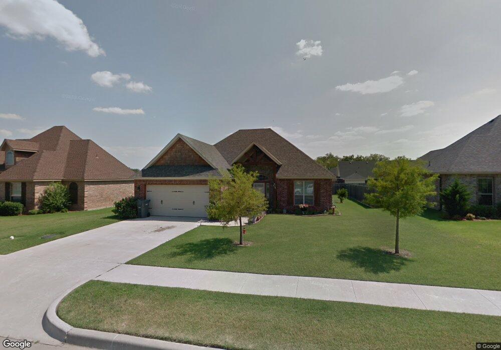 410 Wandering Way, Ardmore, OK 73401 - photo 1