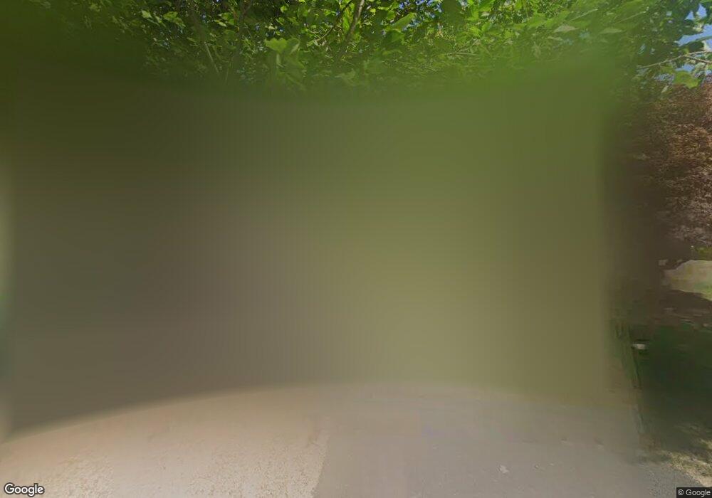 123 Beach Rd, Bristol, RI 02809 - photo 1