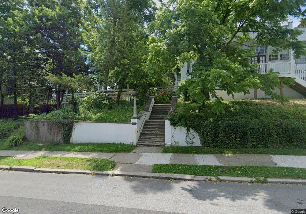 2122 Walnut St unit B, Allentown, PA 18104 - photo 1