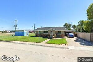 329 E 9th St, Imperial, NE 69033