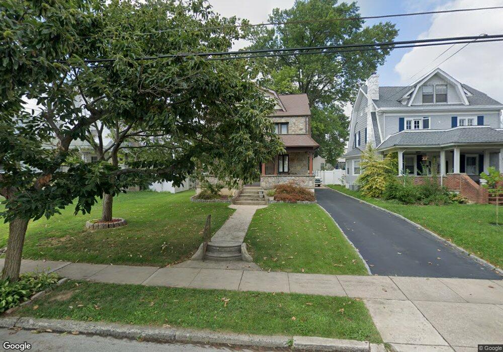 310 Kenmore Rd, Havertown, PA 19083 - photo 1