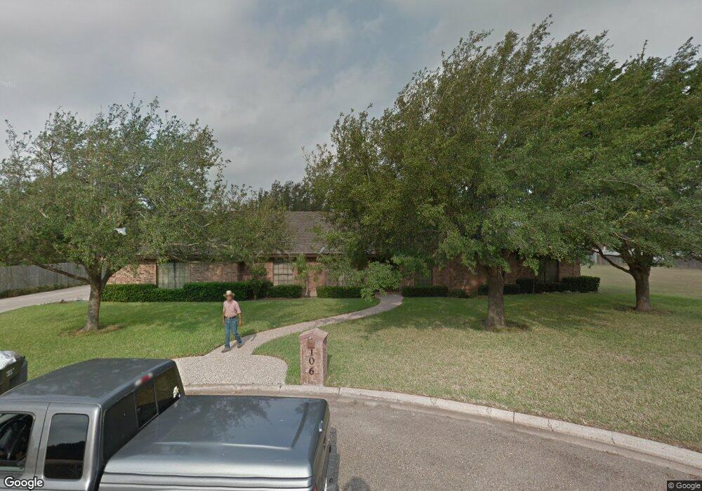 106 Laurel Dr, Weslaco, TX 78596 - photo 1