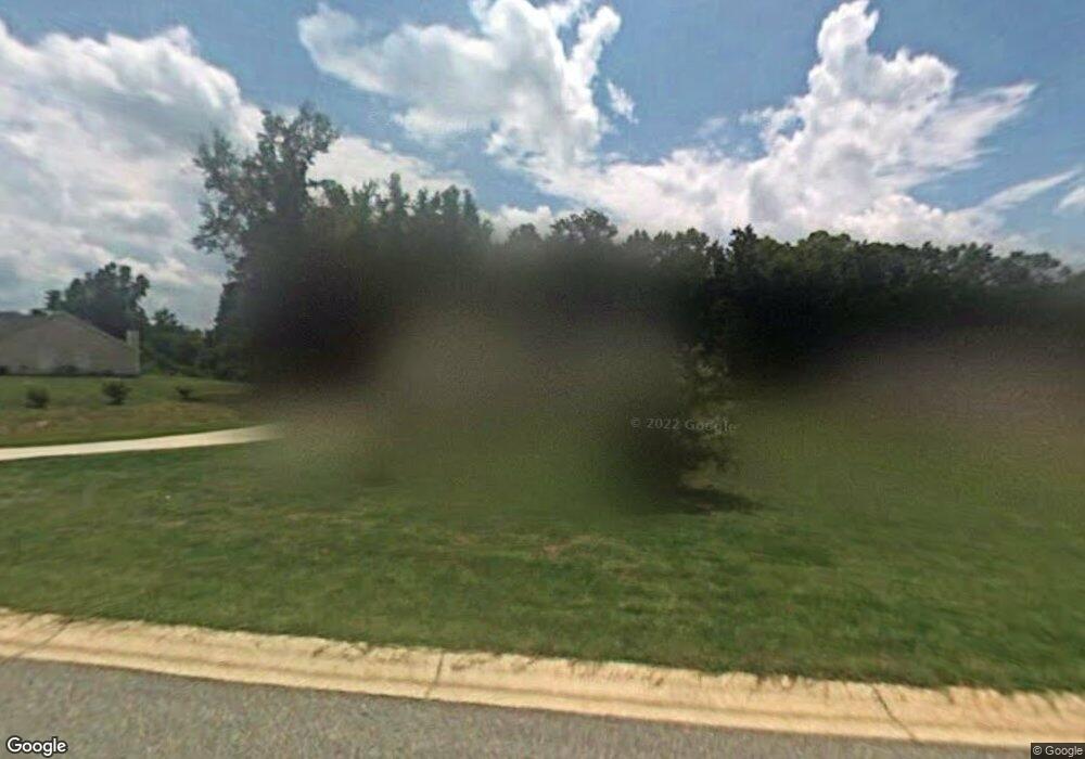 179 Kiley Dr, Hoschton, GA 30548 - photo 1